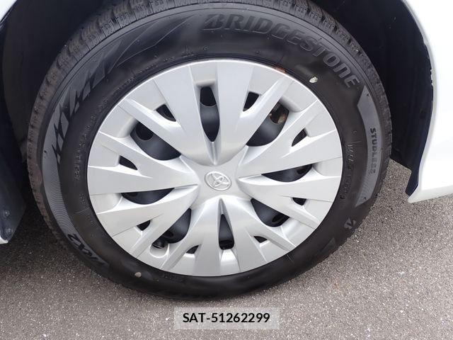 Toyota YARIS 2023-08 7731215-19