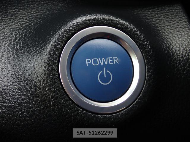 Toyota YARIS 2023-08 7731215-21
