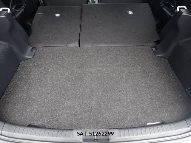 Toyota YARIS 2023-08 7731215-25