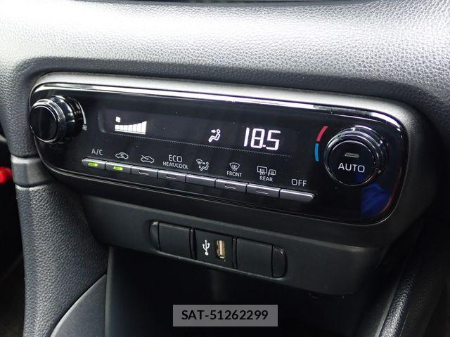 Toyota YARIS 2023-08 7731215-7