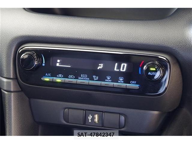 Toyota YARIS 2023-06 7731216-13
