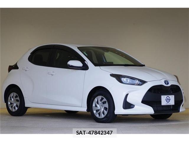 Toyota YARIS 2023-06 7731216-24