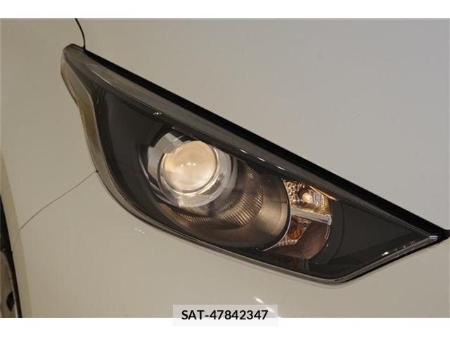 Toyota YARIS 2023-06 7731216-29