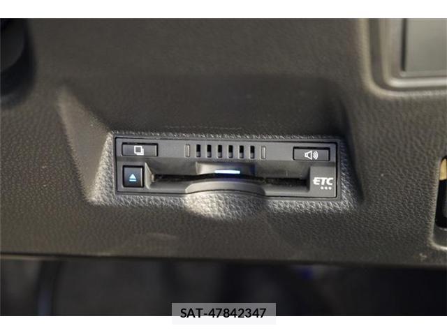 Toyota YARIS 2023-06 7731216-4