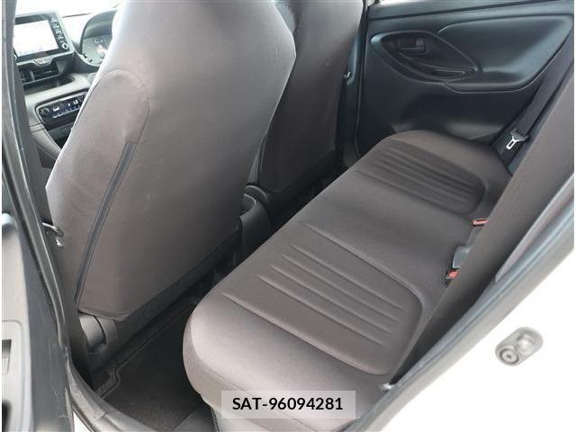 Toyota YARIS 2023-01 7731218-15