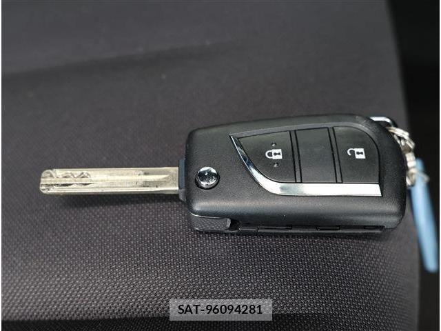 Toyota YARIS 2023-01 7731218-16