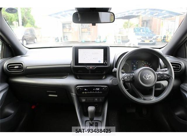 Toyota YARIS 2025-02 7790862-17