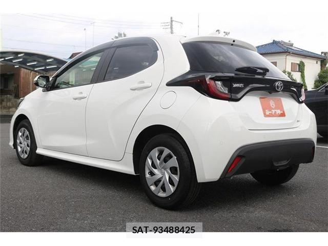 Toyota YARIS 2025-02 7790862-23