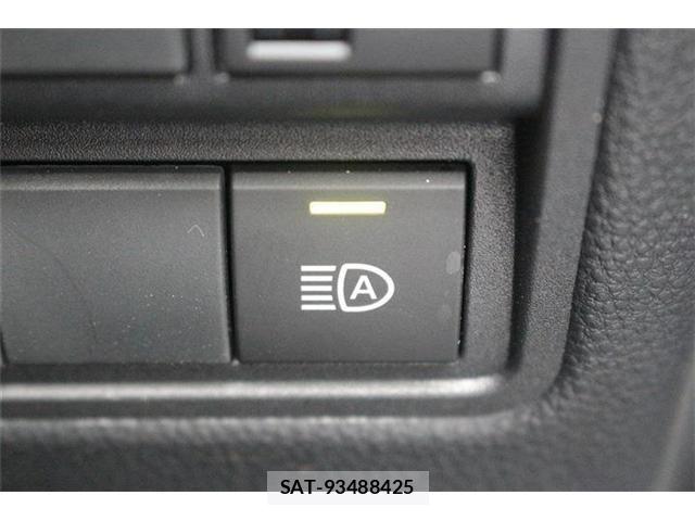 Toyota YARIS 2025-02 7790862-6