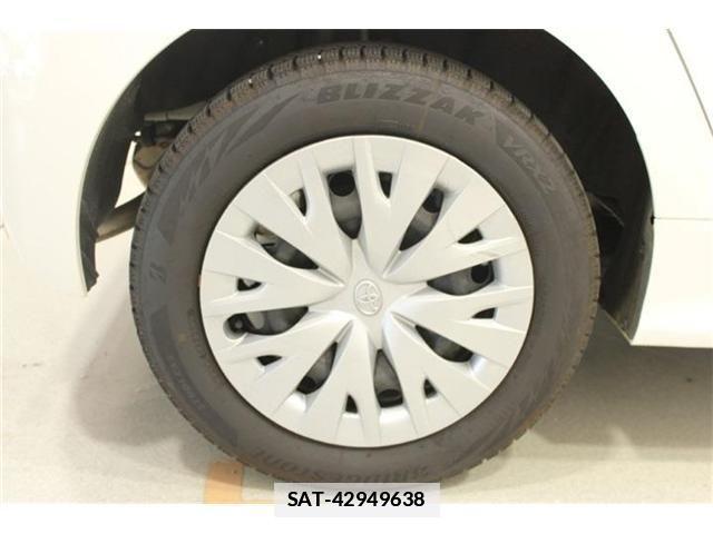 Toyota YARIS 2023-06 7790858-22