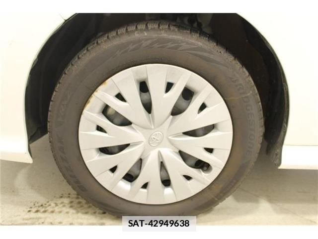 Toyota YARIS 2023-06 7790858-24
