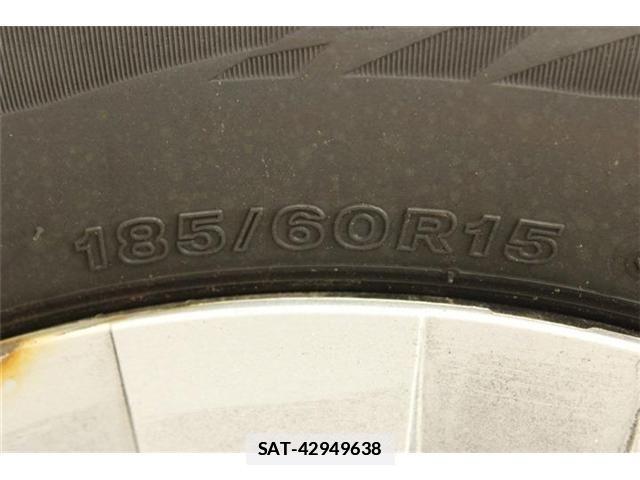 Toyota YARIS 2023-06 7790858-26