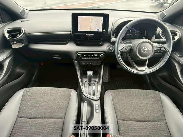 Toyota YARIS 2024-05 7790864-12