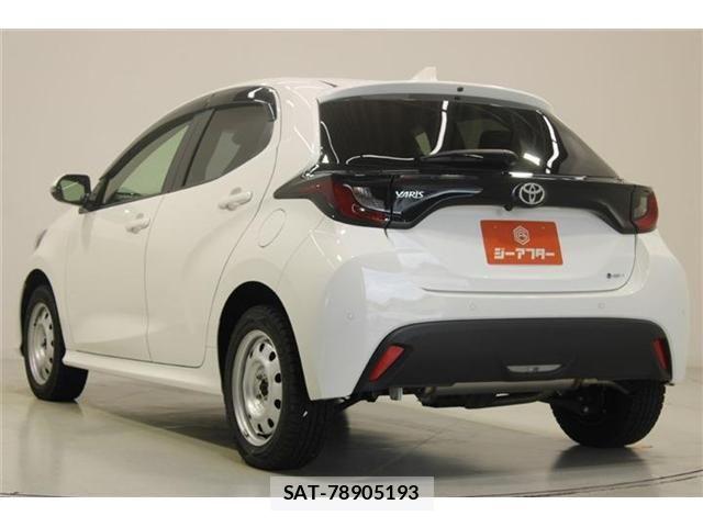 Toyota YARIS 2024-09 7880802-9