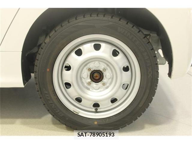 Toyota YARIS 2024-09 7880802-23
