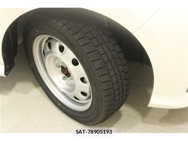 Toyota YARIS 2024-09 7880802-26