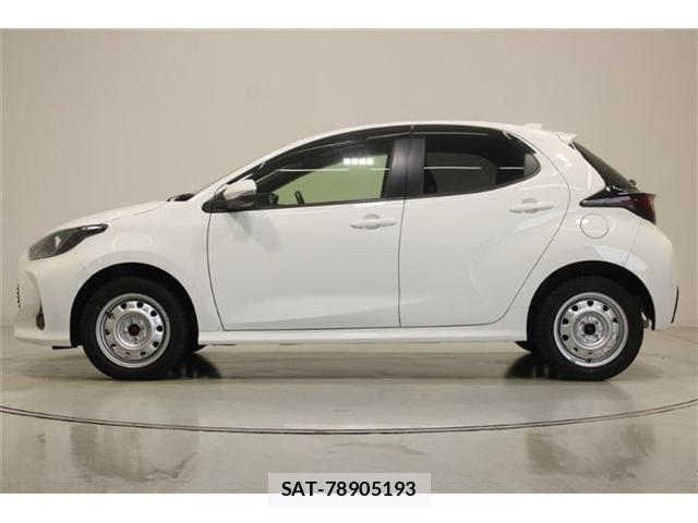 Toyota YARIS 2024-09 7880802-8