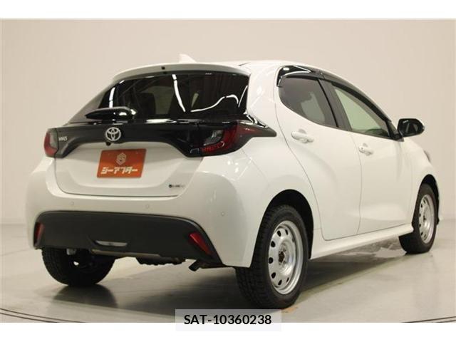 Toyota YARIS 2025-02 7880801-12
