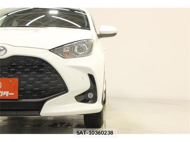 Toyota YARIS 2025-02 7880801-14