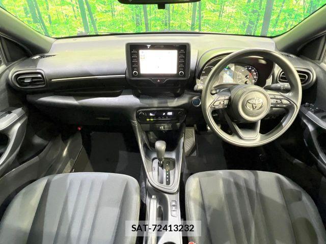 Toyota YARIS 2023-06 7964567-1