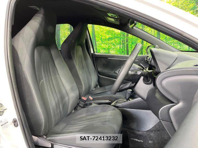 Toyota YARIS 2023-06 7964567-8