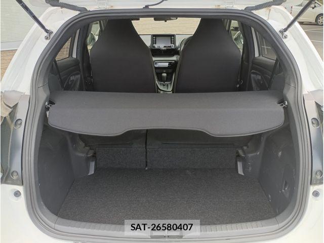 Toyota YARIS 2023-06 7964569-3
