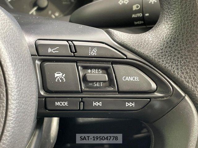 Toyota YARIS 2023-06 7981707-6