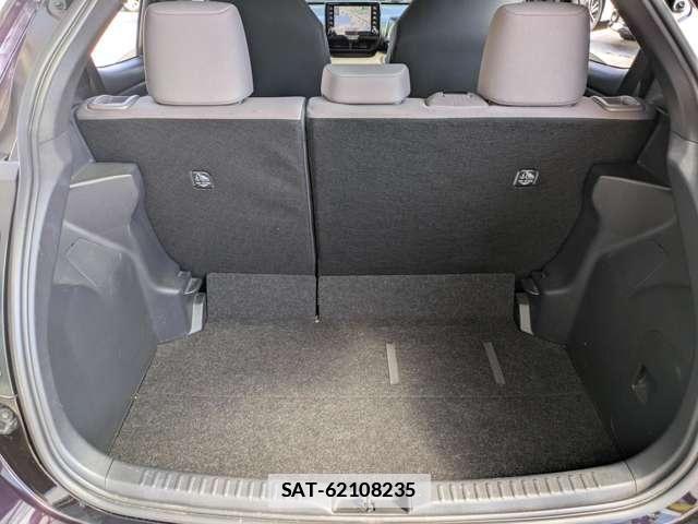 Toyota YARIS 2020-07 7981706-12