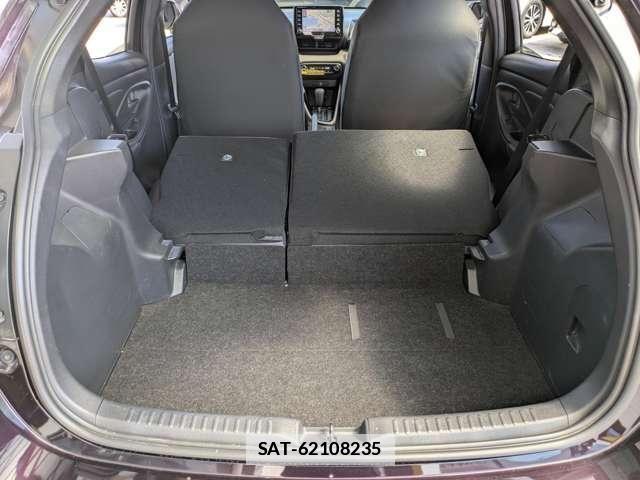 Toyota YARIS 2020-07 7981706-13