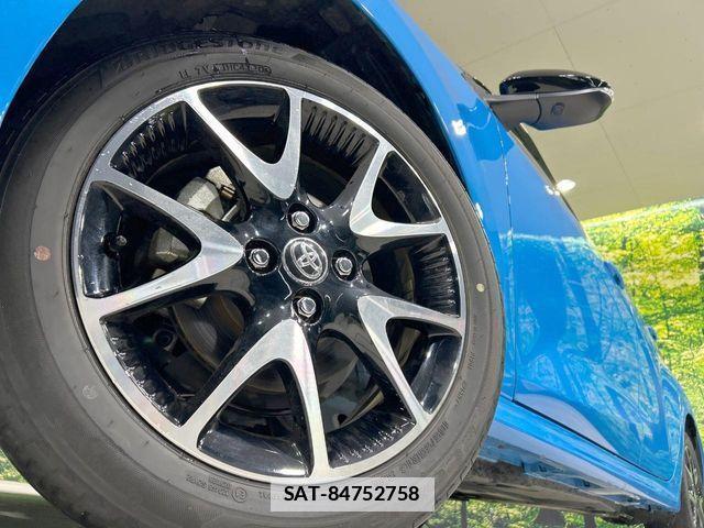 Toyota YARIS 2020-11 7981705-12