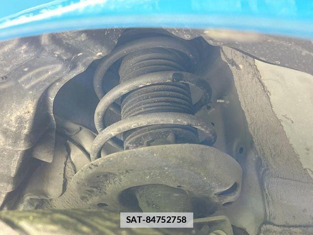 Toyota YARIS 2020-11 7981705-19