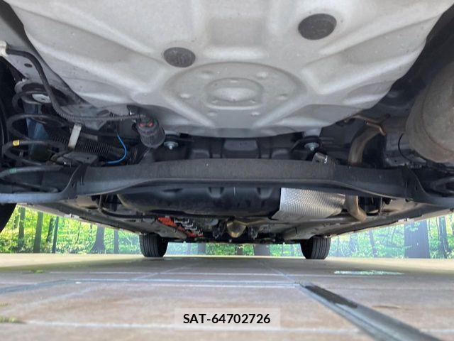 Toyota YARIS 2023-06 8039479-18