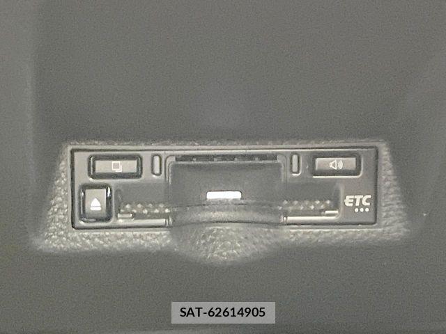 Toyota YARIS 2024-04 8039477-6