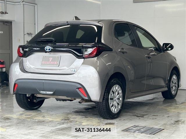 Toyota YARIS 2022-07 8076297-4