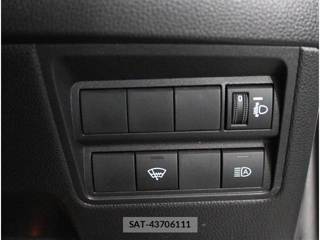 Toyota YARIS 2024-02 8076296-24