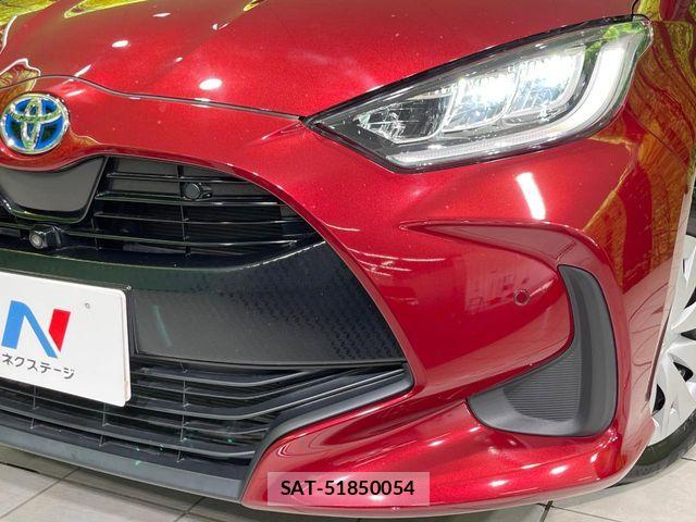 Toyota YARIS 2021-08 8076294-11