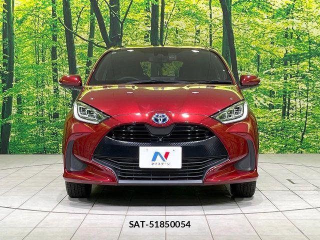 Toyota YARIS 2021-08 8076294-13
