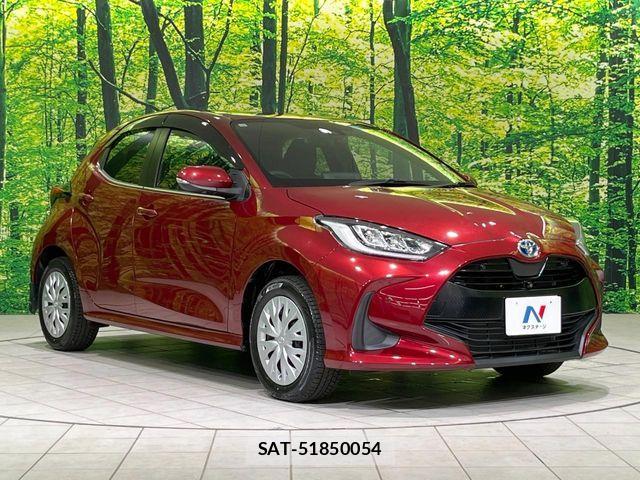 Toyota YARIS 2021-08 8076294-15