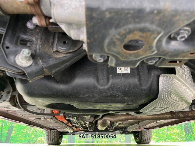 Toyota YARIS 2021-08 8076294-18