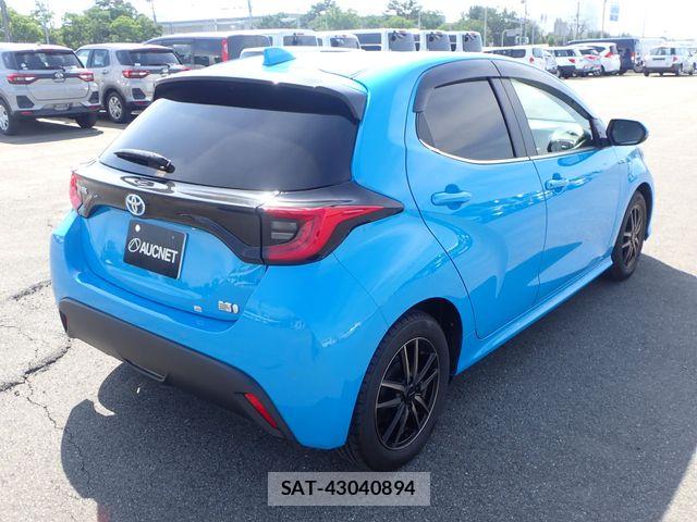 Toyota YARIS 2021-10 8076292-10