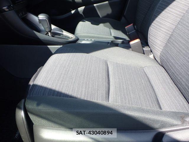 Toyota YARIS 2021-10 8076292-23