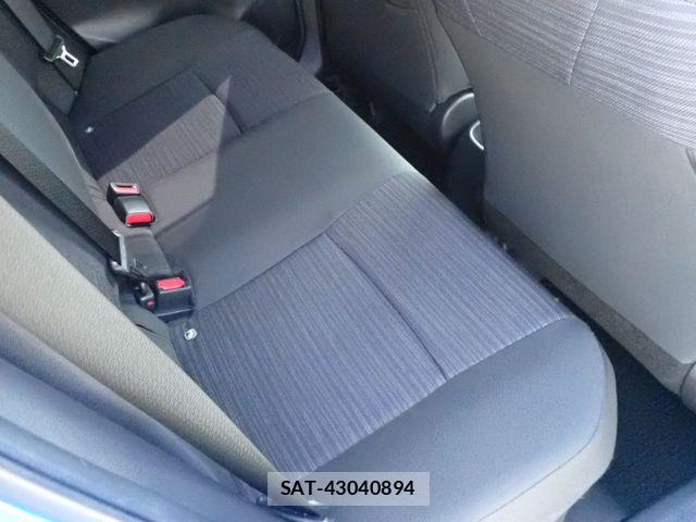Toyota YARIS 2021-10 8076292-25
