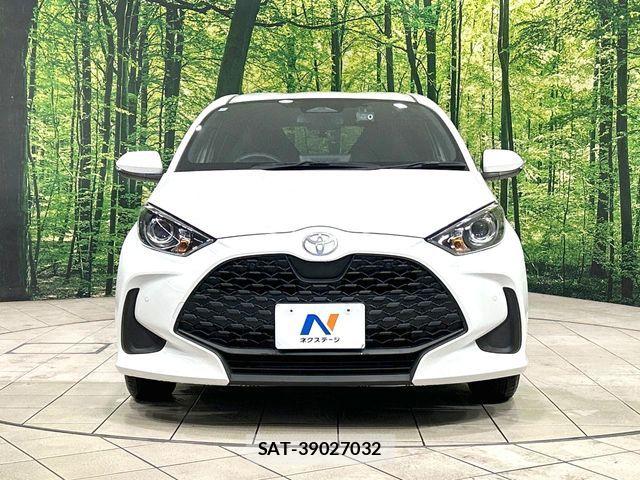 Toyota YARIS 2024-06 8076295-13