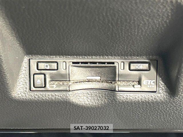 Toyota YARIS 2024-06 8076295-5