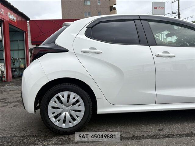 Toyota YARIS 2020-11 8076299-8