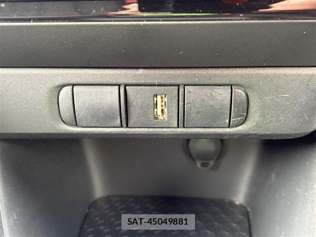 Toyota YARIS 2020-11 8076299-23