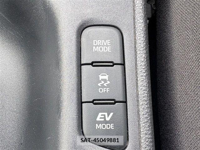 Toyota YARIS 2020-11 8076299-26