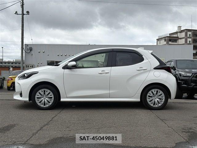 Toyota YARIS 2020-11 8076299-3