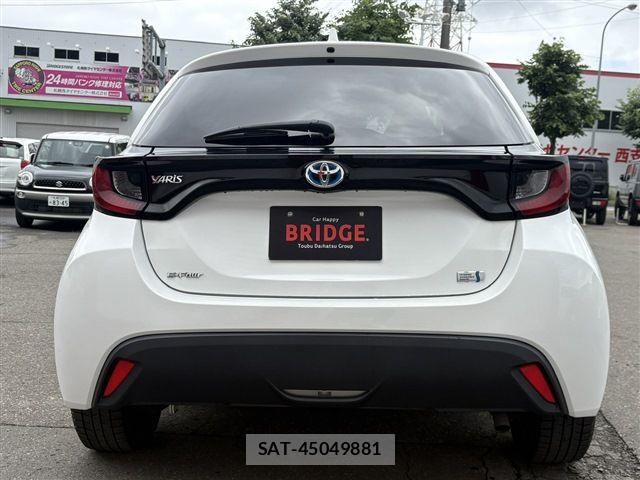 Toyota YARIS 2020-11 8076299-6