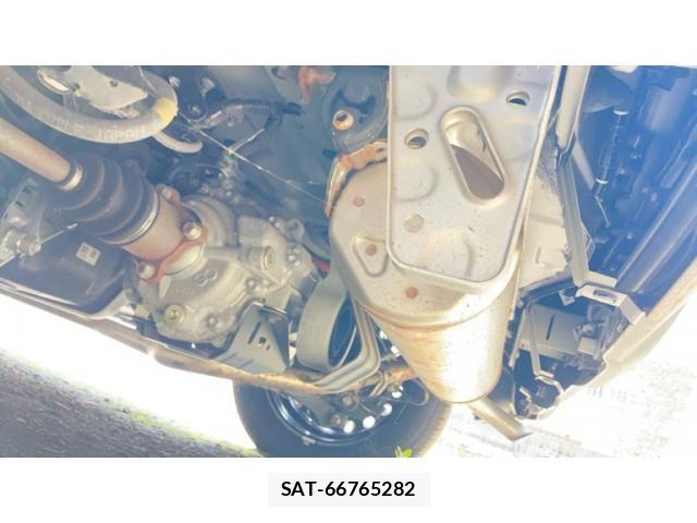 Toyota YARIS 2020-06 8102985-21